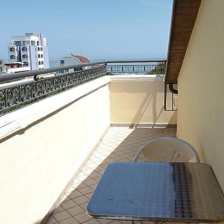 Hotel Ariston 米萨诺阿德里亚蒂科 外观 照片